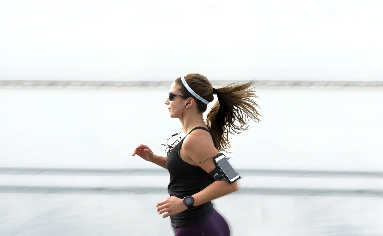 Hør lydbøger under løbeturen og udvid din horisont – 8 grunde til at du vil elske det